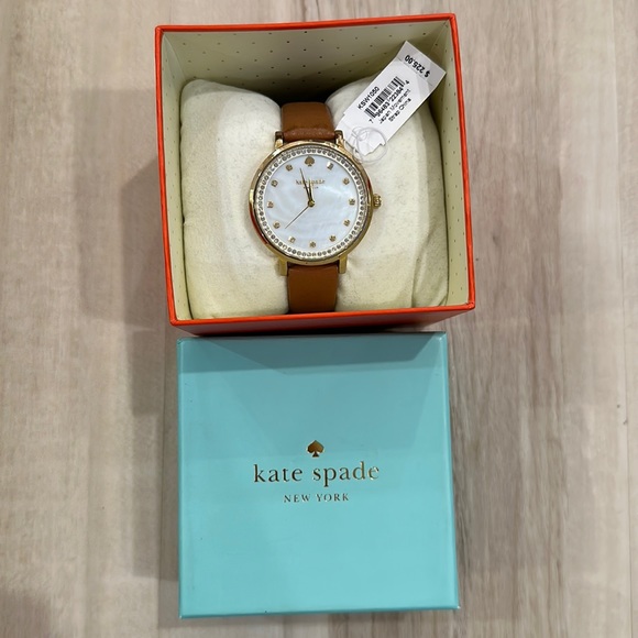 Kate spade watch white mother-of-pearl dial and genuine leather band. - Picture 1 of 3